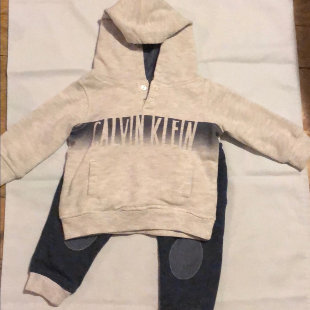 Boys Calvin Klein sweat outfit